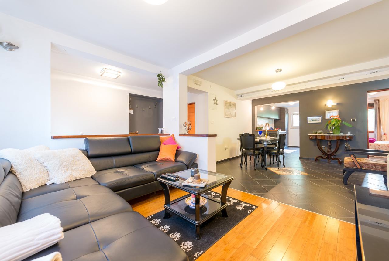 Apartment Mb *